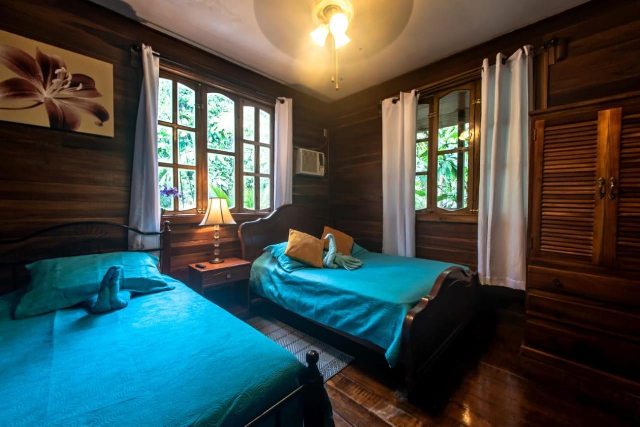 Hotel Tierra Verde Bed And Breakfast Bocas Town Exterior photo