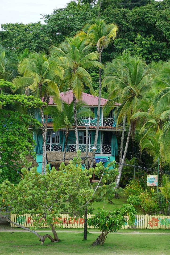Hotel Tierra Verde Bed And Breakfast Bocas Town Exterior photo